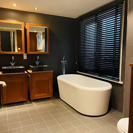 빌라 O-sea House: Herenwoning In Belle Epoque Wijk Te