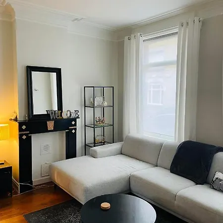 O-sea House: Herenwoning In Belle Epoque Wijk Te וילה