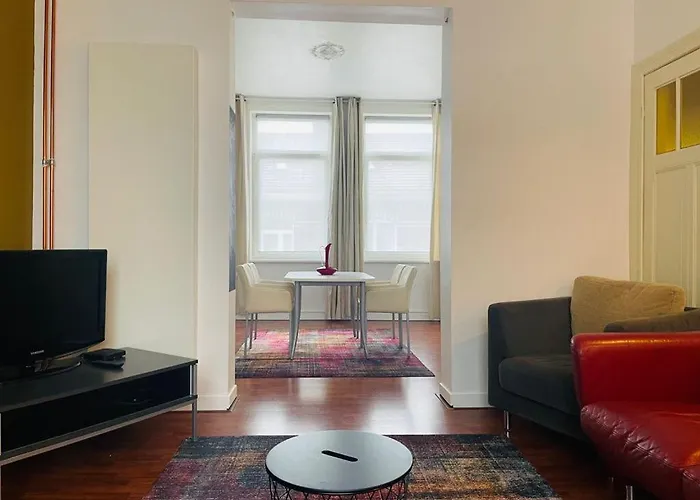 O-sea House: Herenwoning In Belle Epoque Wijk Te Vila