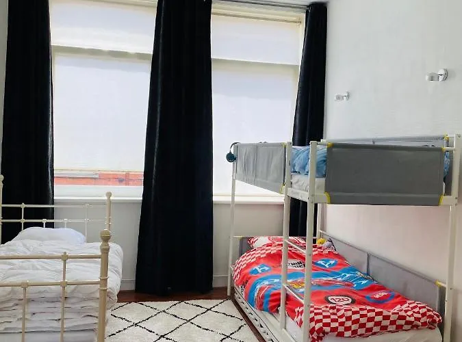 O-sea House: Herenwoning In Belle Epoque Wijk Te * Ostende